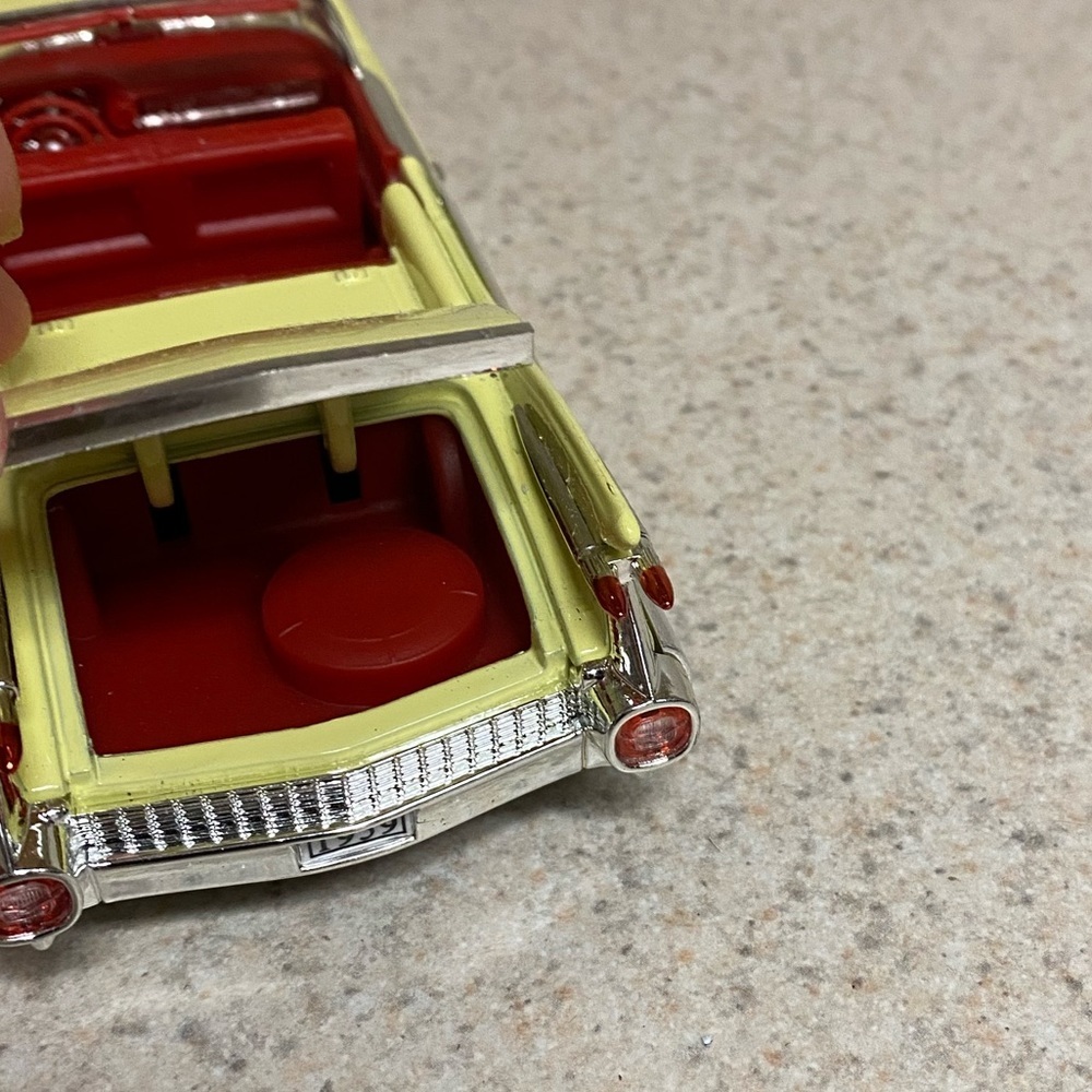 1959 Cadillac Eldorado Biarritz Convertible Diecast 1:32 Classic Car Collectible - Picture 4 of 7